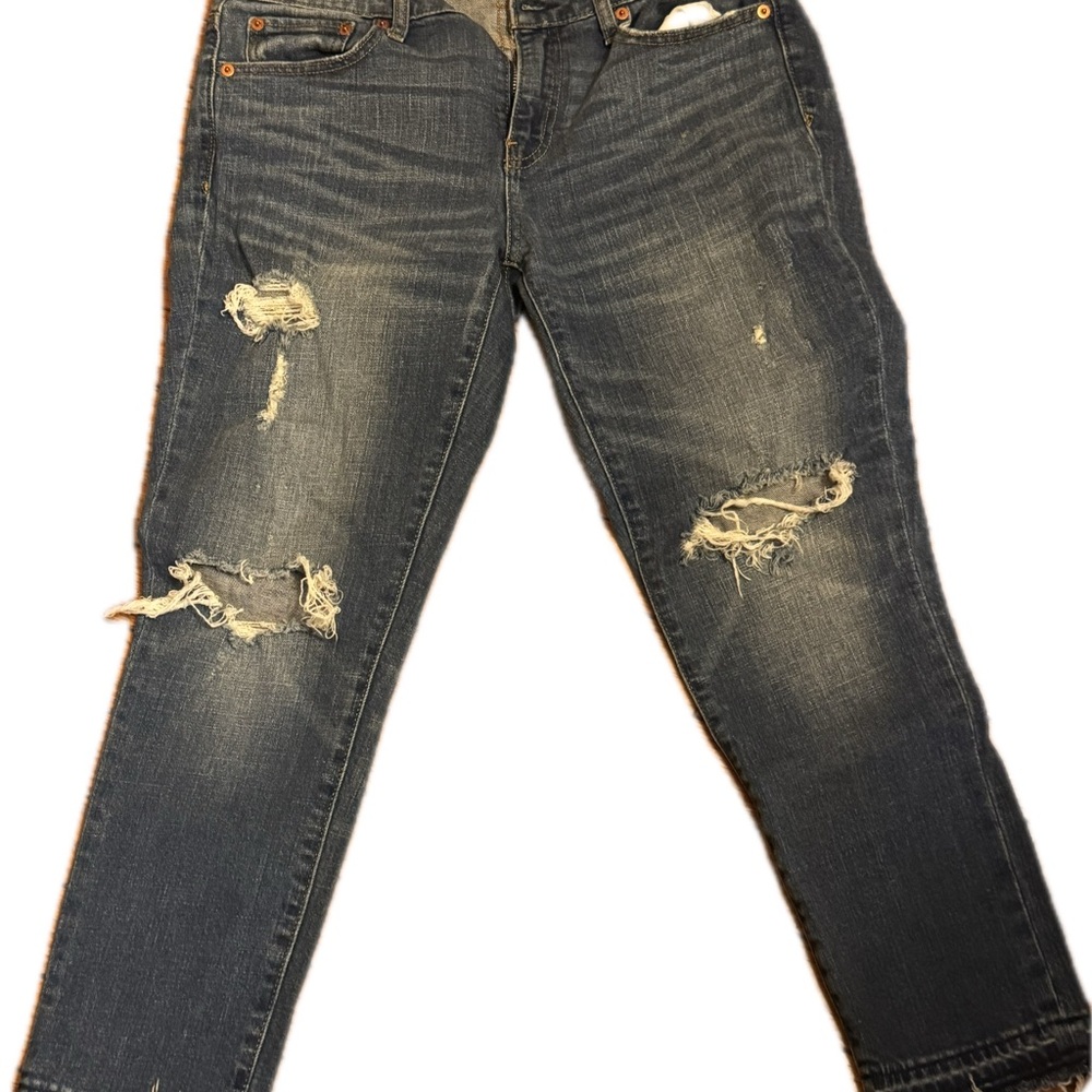 GAP Best Girlfriend Ankle Jeans Distressed Style